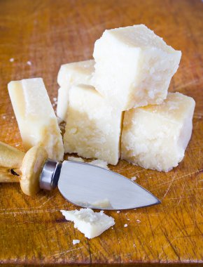 parmesan parçaları