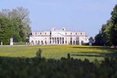 Villa pisani