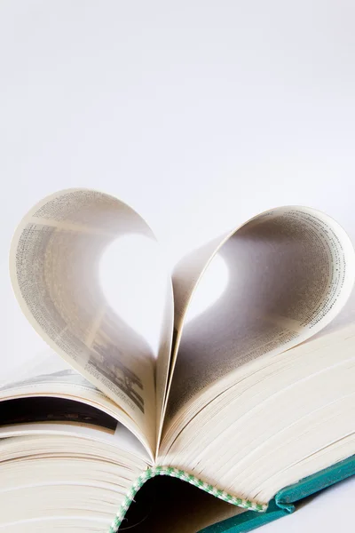 Книжное сердце — стоковое фото