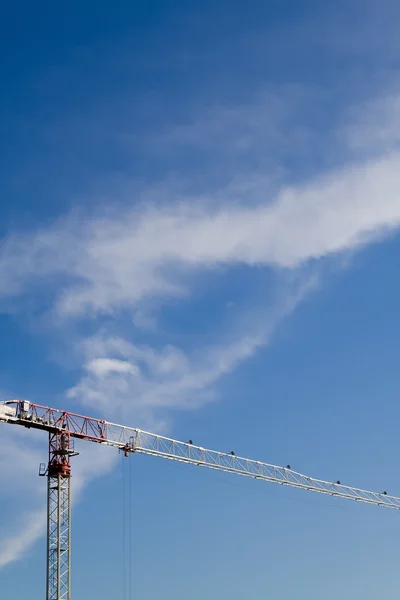 Crane and clouds — Stock Photo, Image