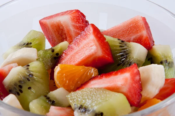 renkli taze meyve salatası