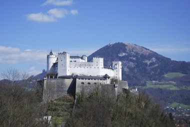 Hohensalzburg fortress clipart