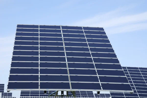 Campo del panel solar — Foto de Stock