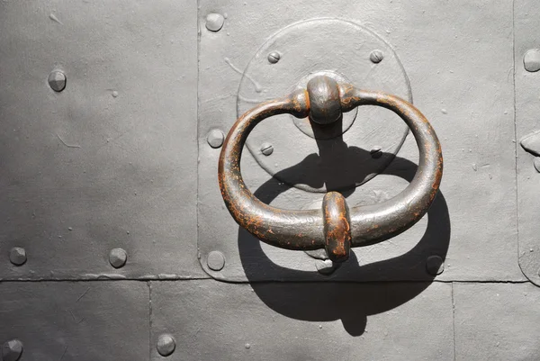 Eski metal kapı — Stok fotoğraf