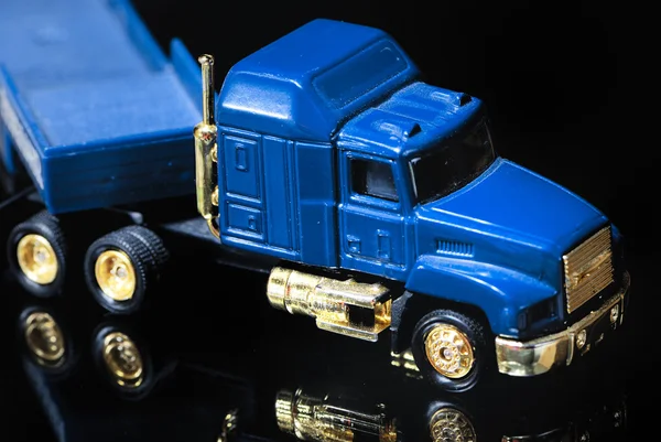 Caminhão azul — Fotografia de Stock