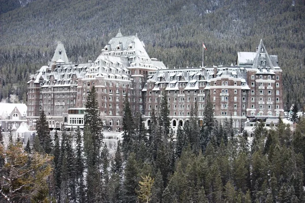 Banff hotel — Stockfoto