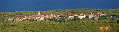 Pueblo Mediterráneo en la isla de susak, Croacia