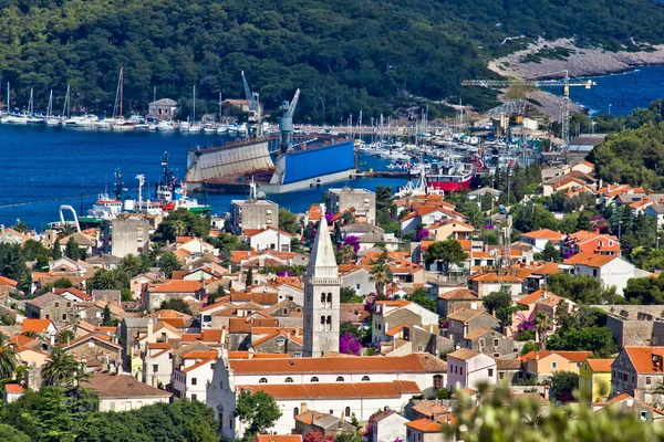 Panoramatický pohled - města mali Lošinj — Stock fotografie