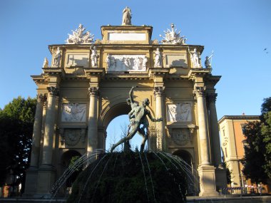 Arco di Trionfo in Piazza Libertà clipart