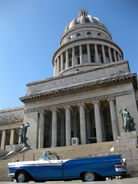 Cabrio car and Capitolio clipart