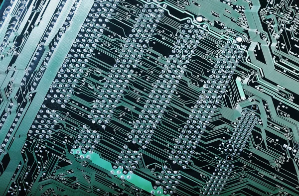 Computer-board and digital highways — Stock Photo, Image