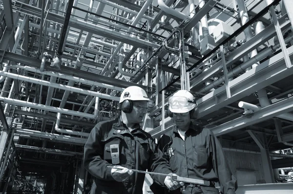 Petrol ve gaz, rafineri çalışmaları — Stok fotoğraf