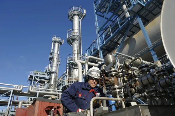 Olie en gas, raffinaderij werkt — Stockfoto
