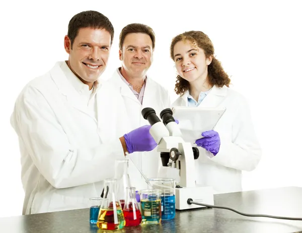 Scienziati felici in laboratorio — Foto Stock