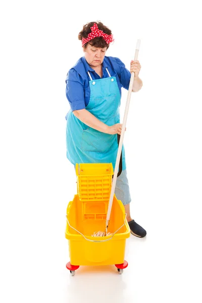 Üzgün temizlikçi kadın — Stok fotoğraf