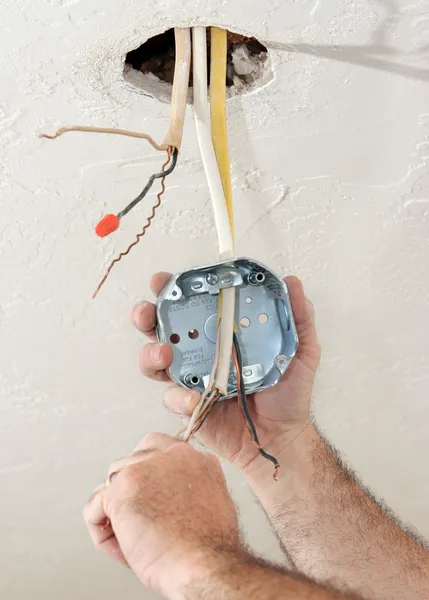 Electrician Wiring Ceiling Box — Stock Photo, Image