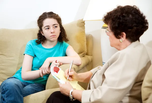 Depressed Teen in Therapy — Stock Photo, Image