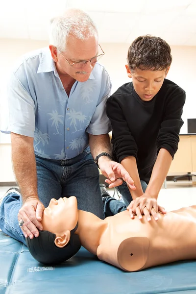 Instrukcję CPR w szkole — Zdjęcie stockowe