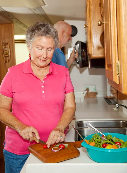 Senioren rv - Kochen — Stockfoto