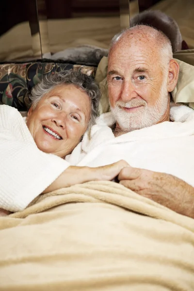 Schläfrige Senioren — Stockfoto