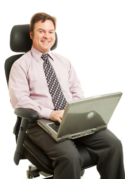 Trabalhando em cadeira ergonômica — Fotografia de Stock