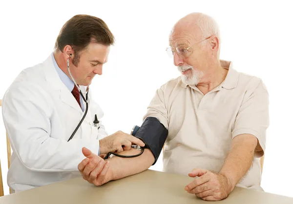 Senior Medical - Presión arterial —  Fotos de Stock