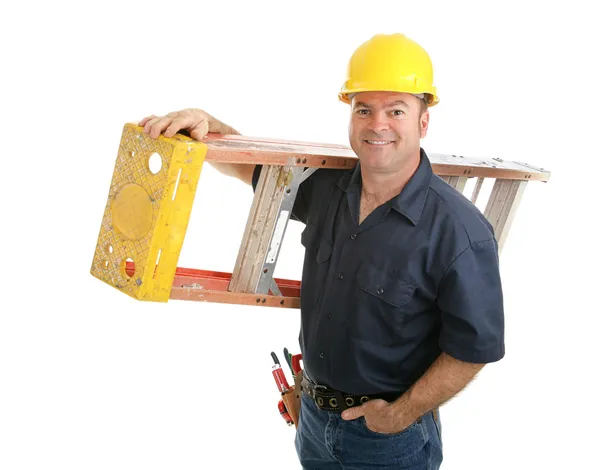 Pracownik budowlany z drabiny — Zdjęcie stockowe