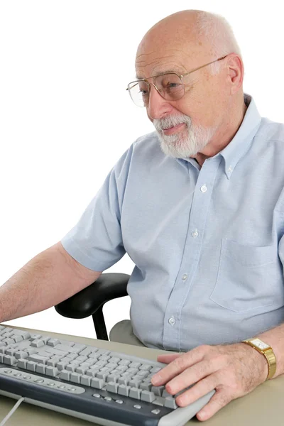 Senior homem gosta de computador — Fotografia de Stock