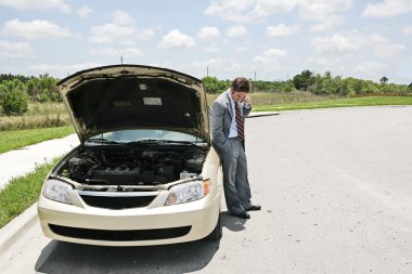 Flat Tire - Middle of Nowhere clipart