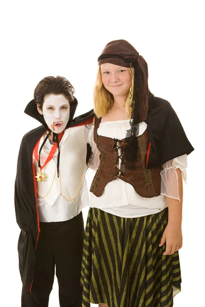 Дети Хэллоуина - брат и сестра — стоковое фото