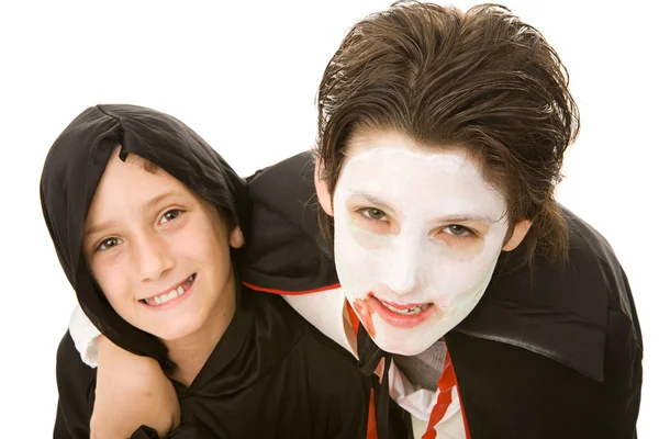Cadılar Bayramı çocuklar - kardeş portre — Stok fotoğraf