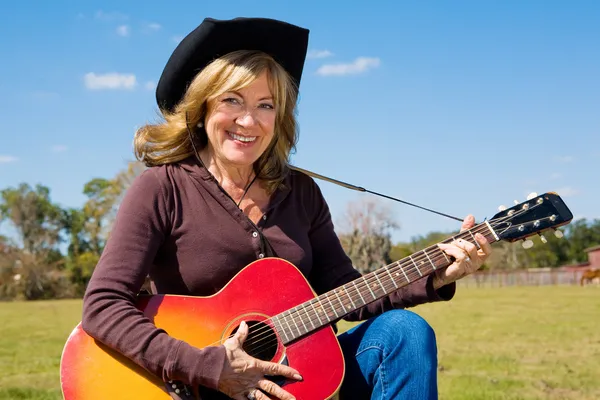 Country muziek cowgirl — Stockfoto