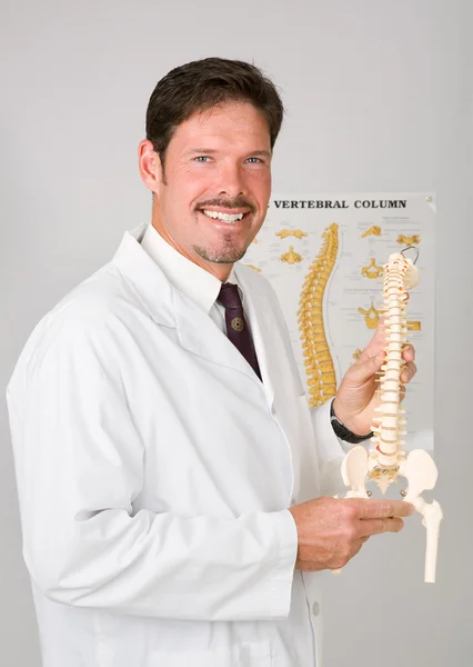 Hezký chiropraktik — Stock fotografie