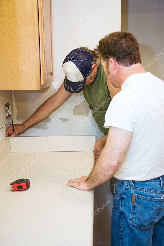 Contractors and Kitchen Counter