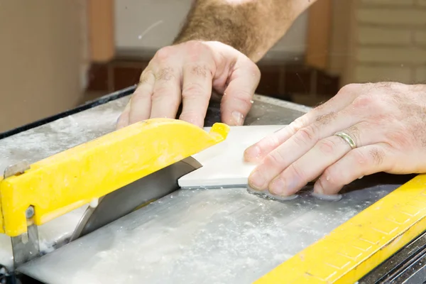 Cutting Ceramic Tile Closeup — Stock Photo, Image