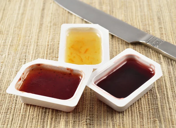Jelly and knife — Stock Photo, Image