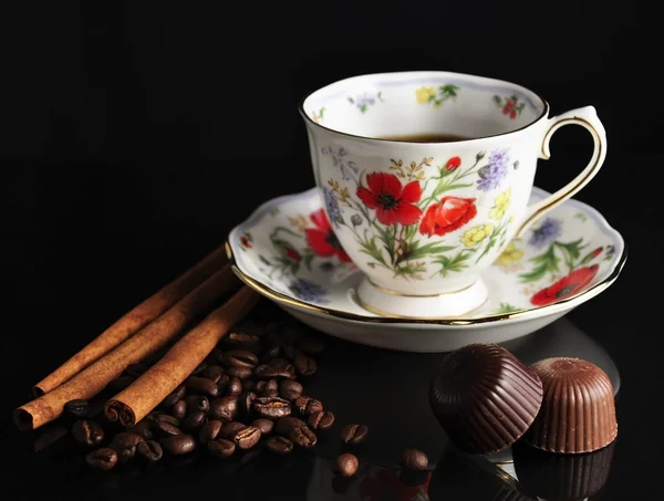 Café, canela y chocolate —  Fotos de Stock