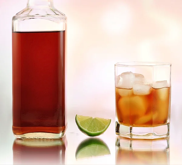 Alkohol med lime — Stockfoto