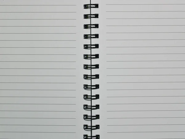 Papel de nota en blanco con líneas — Foto de Stock
