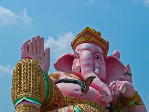 Goldener hinduistischer Gott ganesh — Stockfoto