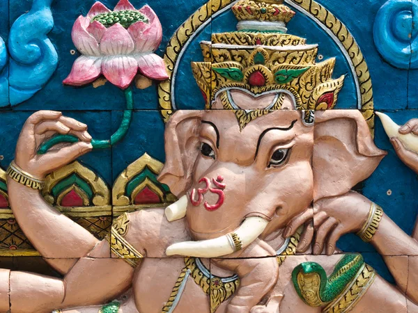 골든 힌두교 신 ganesh — 스톡 사진