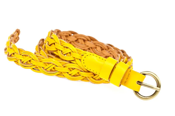 Cinturão amarelo no fundo whtie — Fotografia de Stock