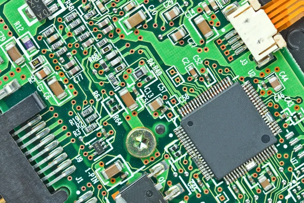 Elektronik bileşenler macr ile modern baskılı devre kartı — Stok fotoğraf