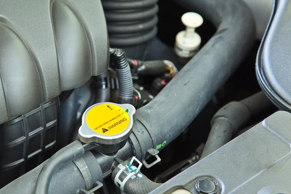 Varování vody teplo, součástí auto motor — Stock fotografie