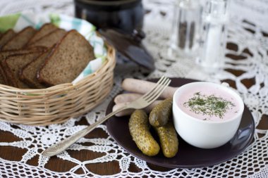 Kahvaltı için belirtilen tablo