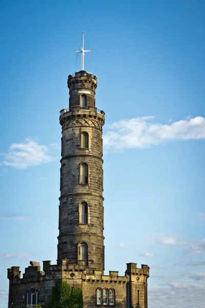 Wieża w calton hill w Edynburgu — Zdjęcie stockowe