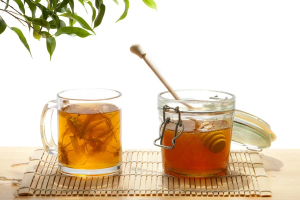 Honey and tea from lime tree — Stock Photo, Image