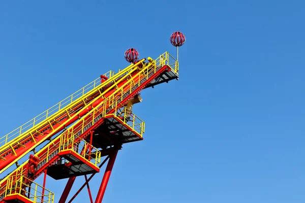 Wyjścia na ziemi roller coaster — Zdjęcie stockowe