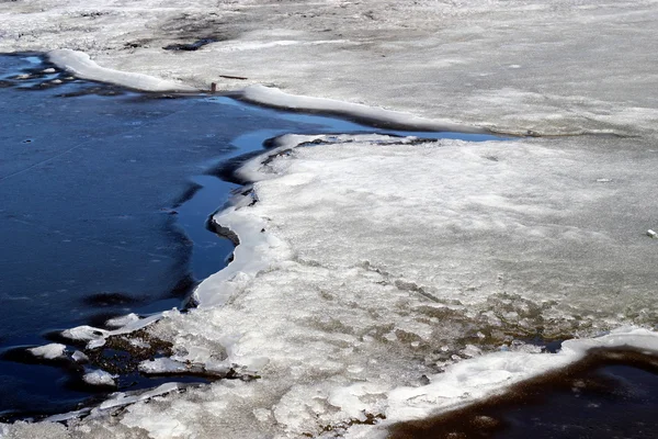 Eriyen Buz — Stok fotoğraf