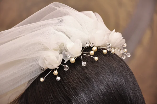 Beautiful stacking of hair of the bride — Stock Photo, Image